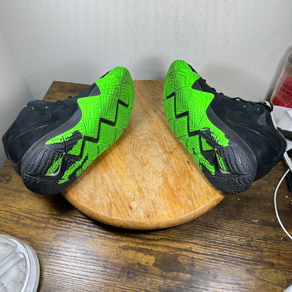 Nike Kyrie 4 Halloween Black Rage Green Basketball Shoes 943806-012 Mens 7.5 - Picture 7 of 8